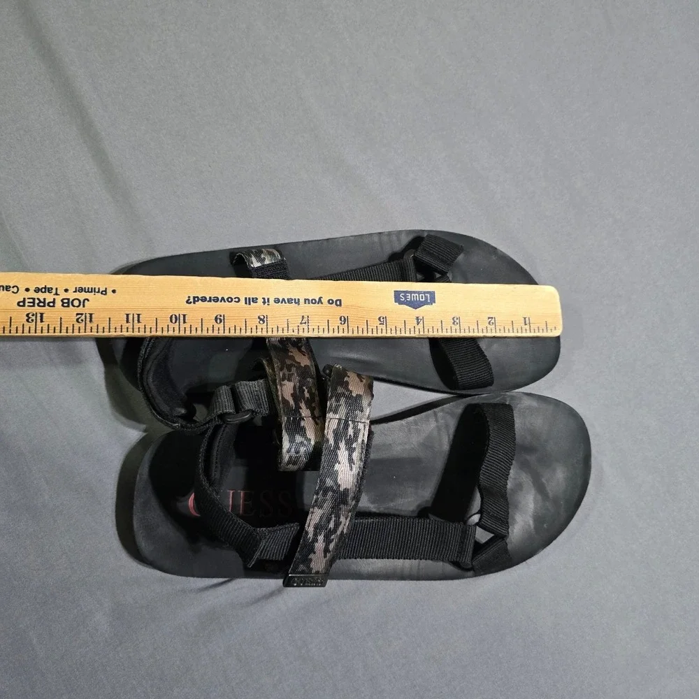 Guess Sandals Mens 11 Black Camo Strappy Sport Utility Adjustable Hiking Shoes